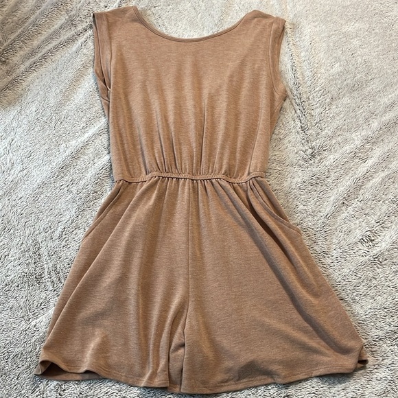 Carole Christian Camel Tan Romper - Picture 3 of 10
